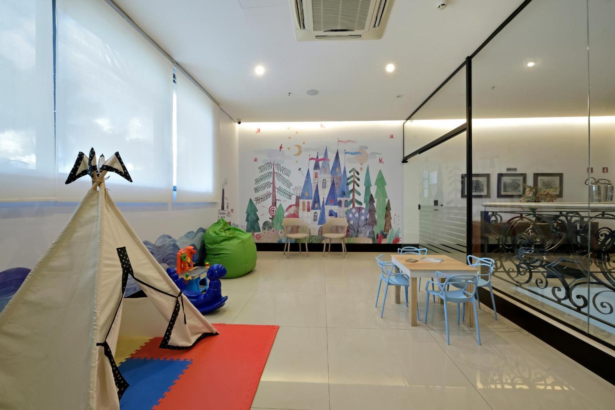 Hotel Mont Blanc Premium Рибейран-Прету Экстерьер фото Kids Club